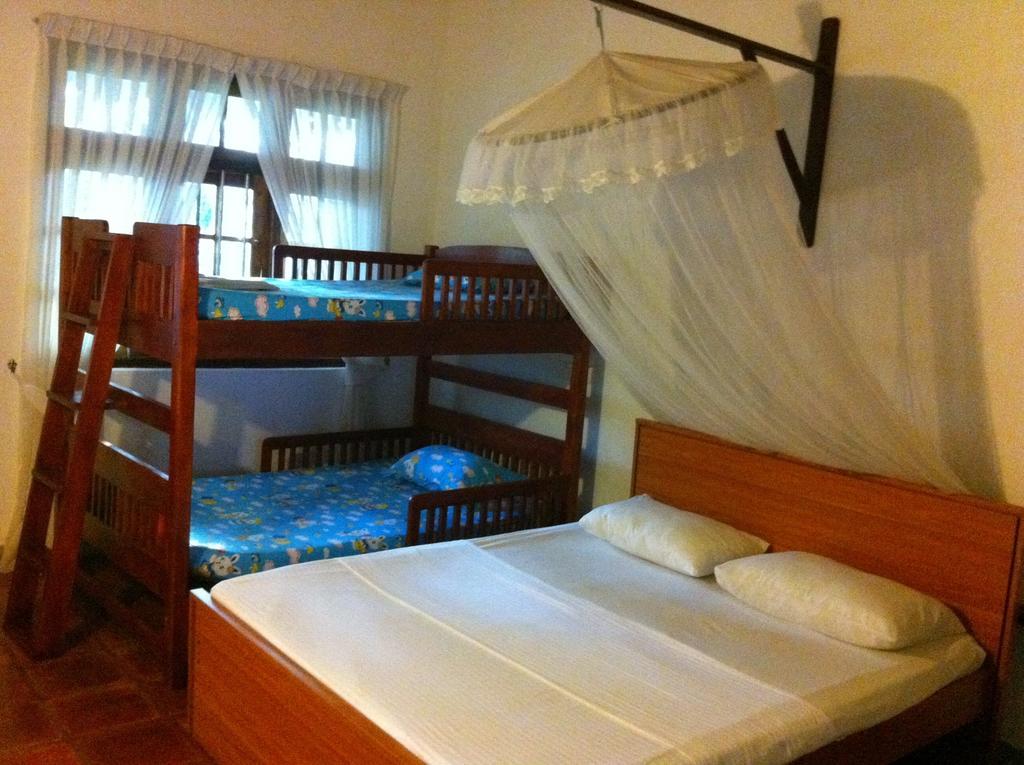 Little Paradise Tourist Guest House And Holiday Home Anuradhapura Pokój zdjęcie